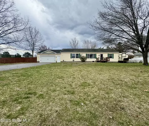 203 Sunset Ave, Ballston Spa, NY 12020