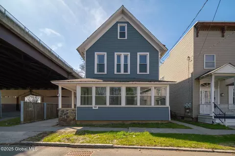 58 Hudson Ave, Green Island, NY 12183