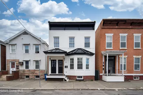 61 Main St, Cohoes, NY 12047