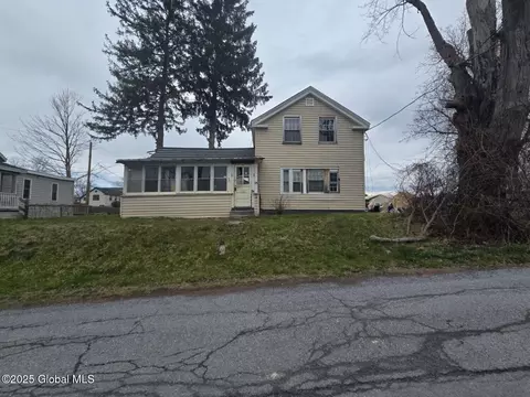 19 Carey Ave, Hoosick Falls, NY 12090