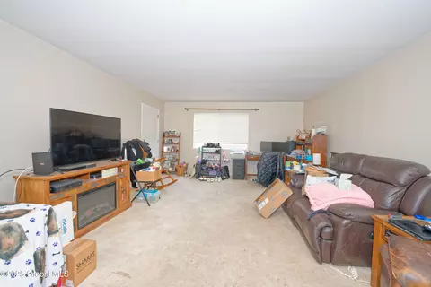 233 Jackson Ave, Schenectady, NY 12304 photo 7
