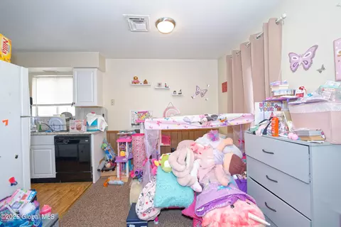 233 Jackson Ave, Schenectady, NY 12304 photo 30