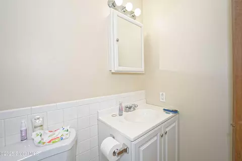 233 Jackson Ave, Schenectady, NY 12304 photo 36