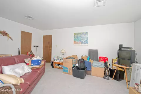 233 Jackson Ave, Schenectady, NY 12304 photo 40