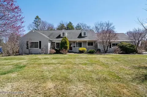 1270 Ruffner Rd, Niskayuna, NY 12309