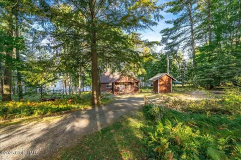 22 Heather Ln, Northville, NY 12134