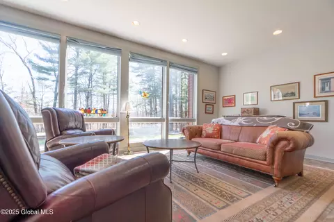 204 Louden Rd, Saratoga Springs, NY 12866 photo 7