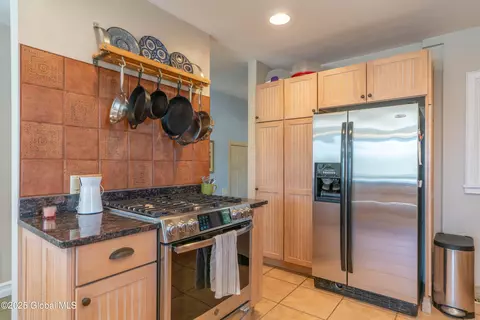 204 Louden Rd, Saratoga Springs, NY 12866 photo 15