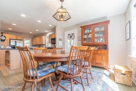 204 Louden Rd, Saratoga Springs, NY 12866 photo 10