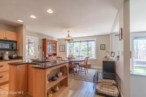 204 Louden Rd, Saratoga Springs, NY 12866 photo 18
