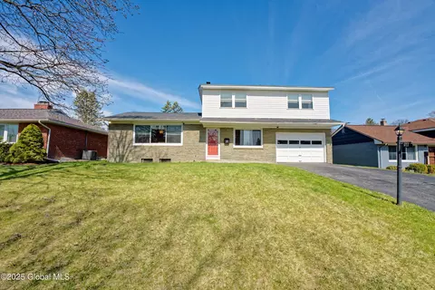 36 Davis Ave, Albany, NY 12203