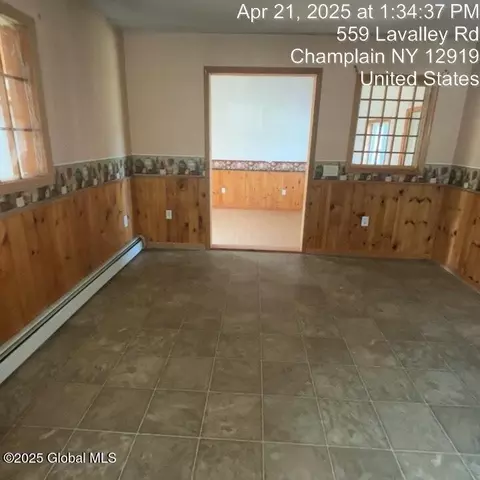 Living - 559 Lavalley Rd, Champlain, NY 12919 photo 2 of 3