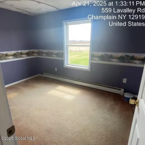 Bedroom - 559 Lavalley Rd, Champlain, NY 12919 photo 3 of 3