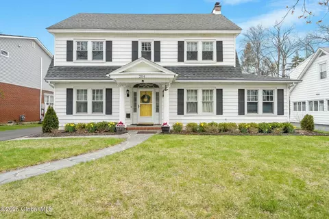 204 Lenox Ave, Albany, NY 12208