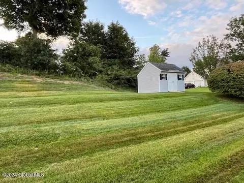 2 Breanna Dr, Schenectady, NY 12304 photo 12