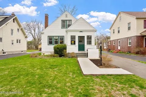 23 Euclid Ave, Delmar, NY 12054