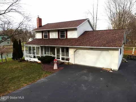 140 Stinson Ave, Fonda, NY 12068