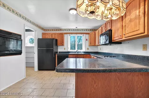 15 Ruby Ln, Selkirk, NY 12158 photo 16