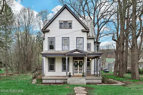 168 River St, Middleburgh, NY 12122