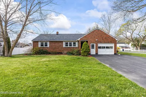 421 Glen Ave, Scotia, NY 12302