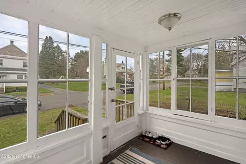 10 Buchanan St, Schenectady, NY 12304 photo 3