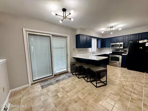Kitchen - 3 Timber Ln, Glenmont, NY 12077 photo 5 of 5