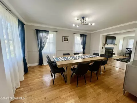 Dining - 3 Timber Ln, Glenmont, NY 12077 photo 1 of 4