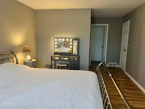 Bedroom - 3 Timber Ln, Glenmont, NY 12077 photo 4 of 7