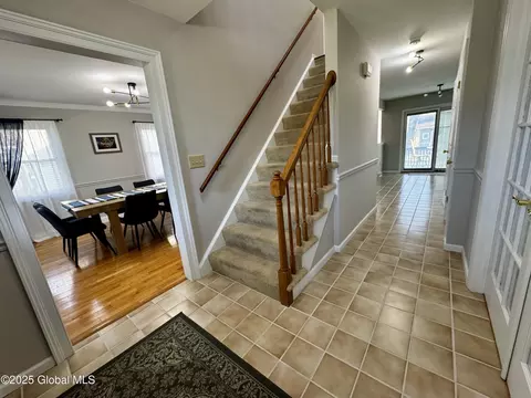 Entry Way - 3 Timber Ln, Glenmont, NY 12077 photo 1 of 5