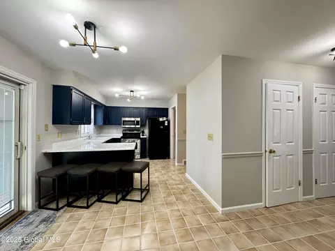 Kitchen - 3 Timber Ln, Glenmont, NY 12077 photo 1 of 5
