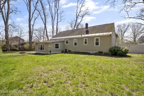 2031 Gray St, Schenectady, NY 12306 photo 26
