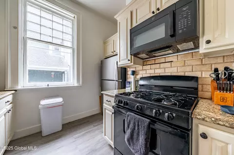 200 2nd Ave, Troy, NY 12180 photo 14