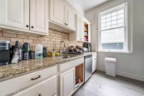 200 2nd Ave, Troy, NY 12180 photo 13