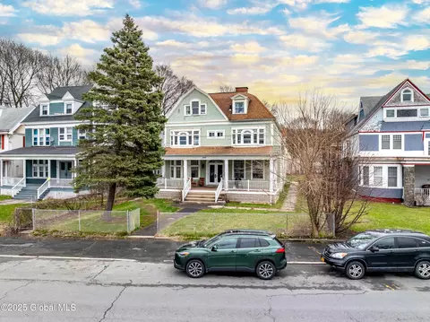 200 2nd Ave, Troy, NY 12180 photo 2