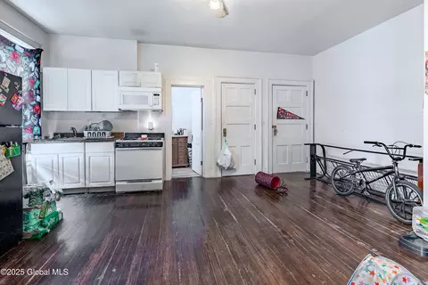 200 2nd Ave, Troy, NY 12180 photo 26