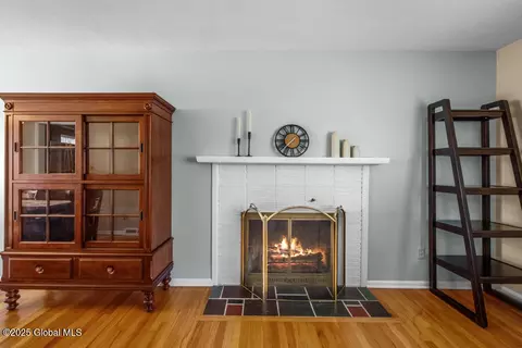 55 Montrose Dr, Delmar, NY 12054 photo 7