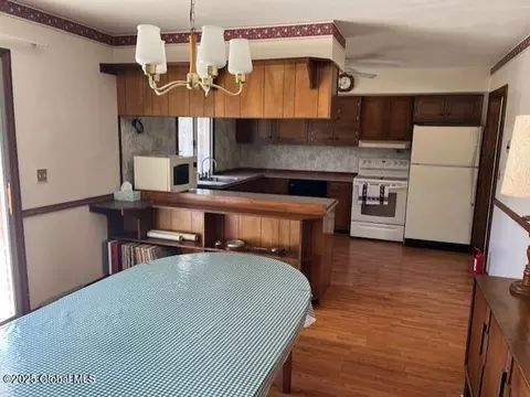 163 Droms Rd, Glenville, NY 12302 photo 11