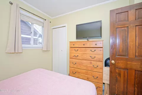 1146 Keyes Ave, Schenectady, NY 12309 photo 25
