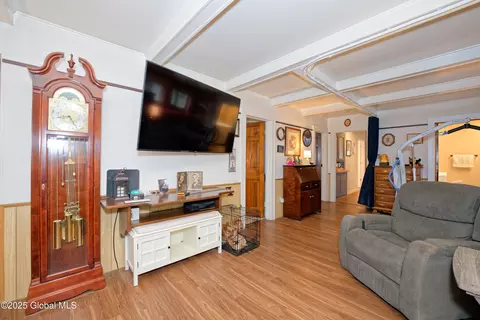 1146 Keyes Ave, Schenectady, NY 12309 photo 38