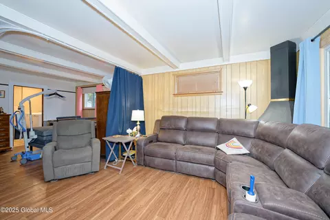 1146 Keyes Ave, Schenectady, NY 12309 photo 37