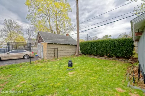 1146 Keyes Ave, Schenectady, NY 12309 photo 11
