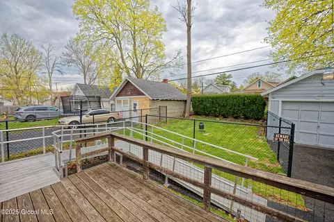 1146 Keyes Ave, Schenectady, NY 12309 photo 5