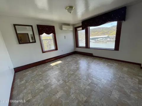 Living - 82 N Williams St, Whitehall, NY 12887 photo 5 of 5