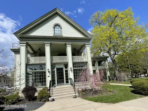 125 Union Ave #C205, Saratoga Springs, NY 12866