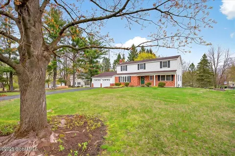 1 N Center Ln, Ballston Lake, NY 12019
