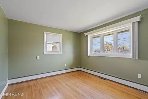 2781 Maida Ln, Schenectady, NY 12306 photo 18