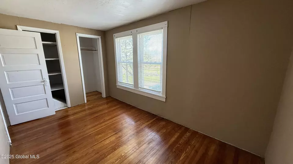 Other - 3 Hayes Pl, Amsterdam, NY 12010 photo 6 of 8