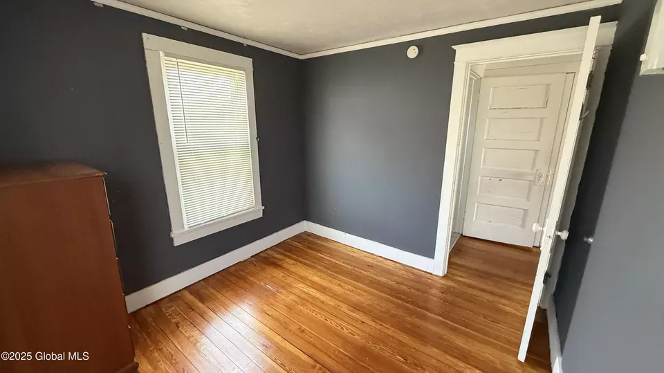 Other - 3 Hayes Pl, Amsterdam, NY 12010 photo 5 of 8