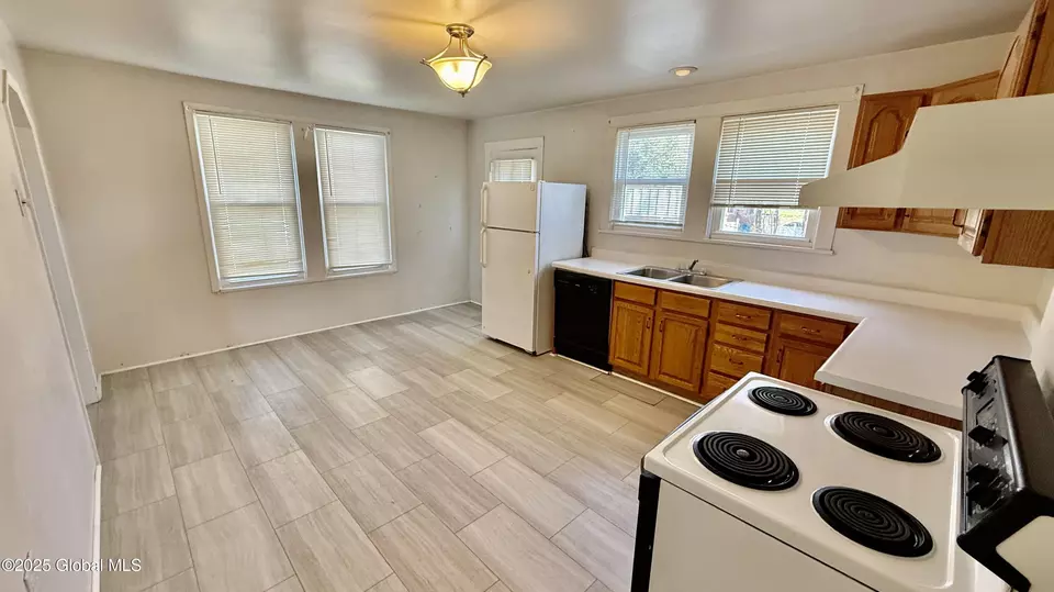 Kitchen - 3 Hayes Pl, Amsterdam, NY 12010 photo 1 of 1