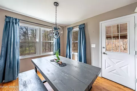 Dining - 689 Gordon Rd, Schenectady, NY 12306 photo 1 of 1